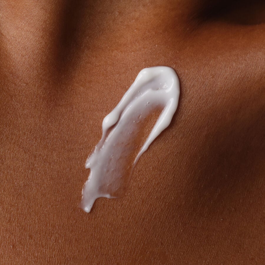 natural-moisturizing-factors-inulin-body-lotion-k9 ORD-Body-Care-Bundles-Brief-NMF-application-shot.jpg